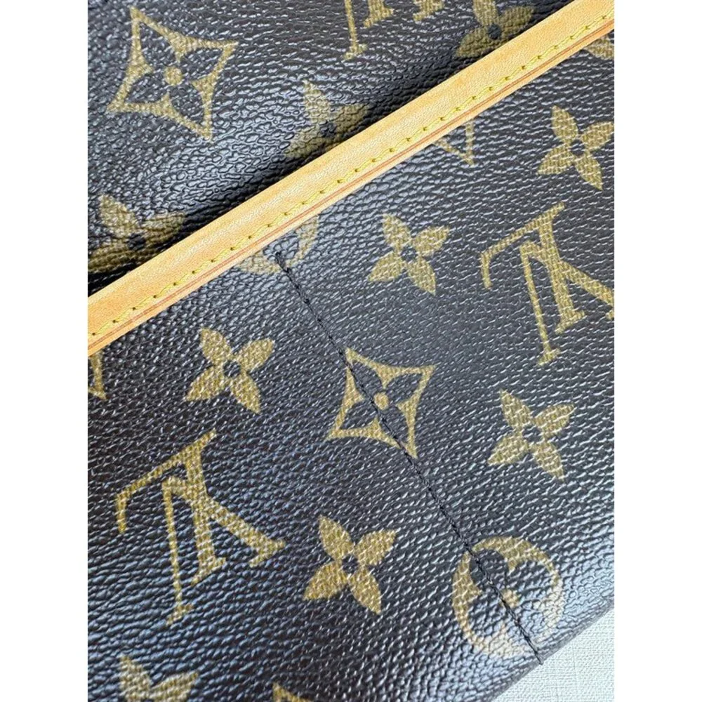 LOUIS VUITTON Brown Monogram Canvas Popincourt Long GHW